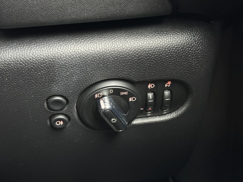 2022 (72) MINI HATCHBACK 1.5 Cooper Classic 5dr Auto 5900061