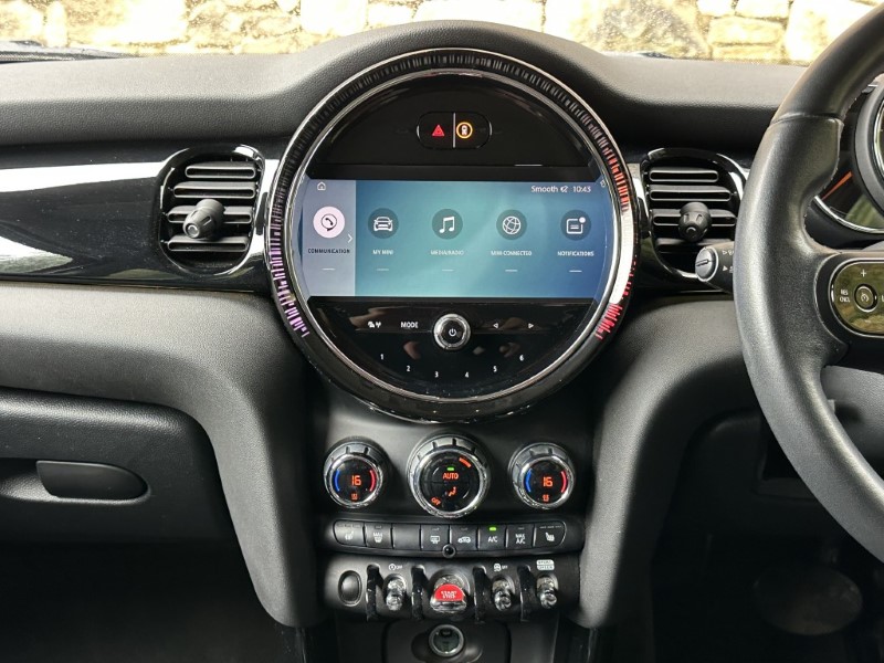 2022 (72) MINI HATCHBACK 1.5 Cooper Classic 5dr Auto 5900085