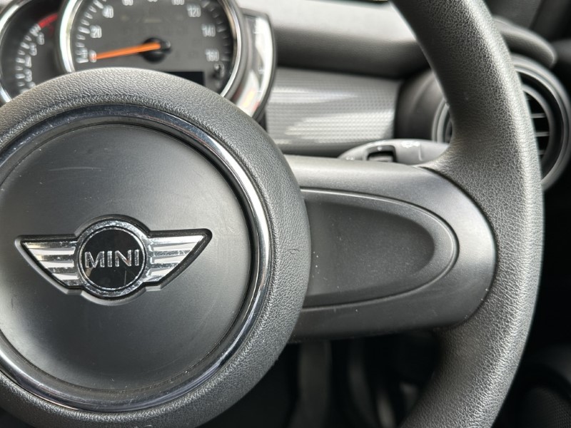 2017 (67) MINI CONVERTIBLE 1.5 Cooper 2dr 5829547