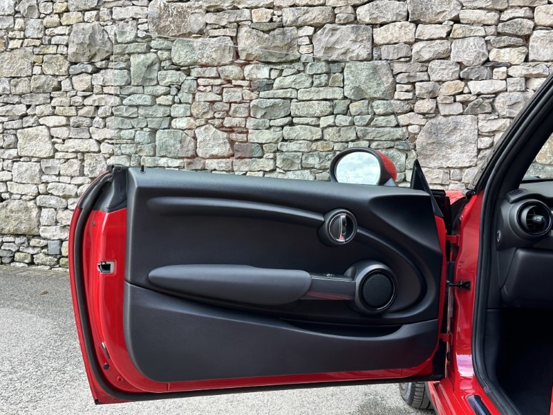 2017 (67) MINI CONVERTIBLE 1.5 Cooper 2dr 5829566