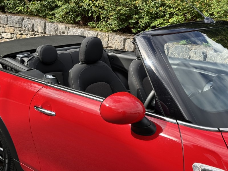2017 (67) MINI CONVERTIBLE 1.5 Cooper 2dr 5829599