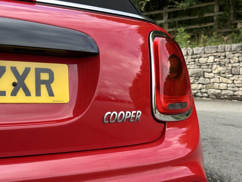 2017 (67) MINI CONVERTIBLE 1.5 Cooper 2dr 5829531