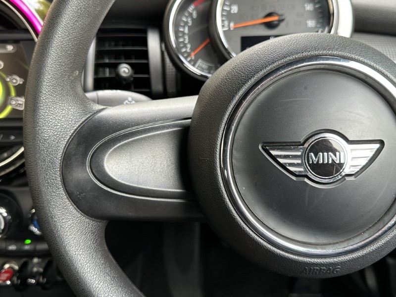 2017 (67) MINI CONVERTIBLE 1.5 Cooper 2dr 5829546