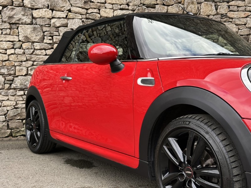 2017 (67) MINI CONVERTIBLE 1.5 Cooper 2dr 5829584