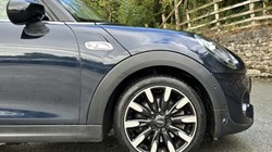 2020 (20) MINI HATCHBACK 2.0 Cooper S Exclusive II 5dr Auto 5874832