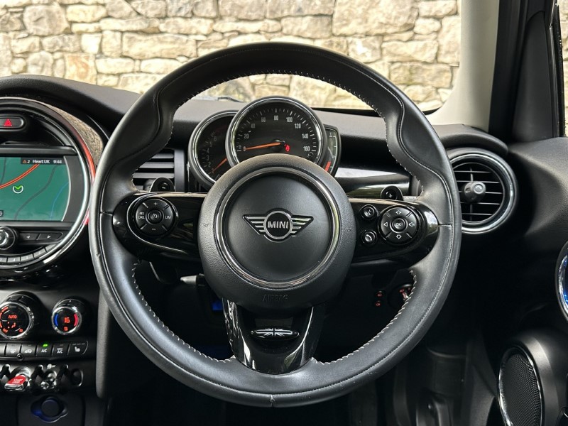 2020 (20) MINI HATCHBACK 2.0 Cooper S Exclusive II 5dr Auto 5874818