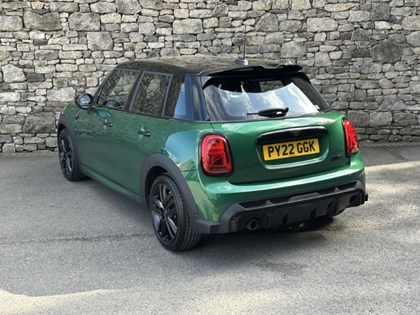 2022 (22) MINI HATCHBACK 1.5 Cooper Sport 5dr