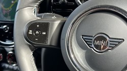 2022 (22) MINI HATCHBACK 1.5 Cooper Sport 5dr 5838117