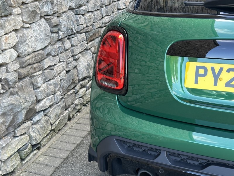 2022 (22) MINI HATCHBACK 1.5 Cooper Sport 5dr 5838092