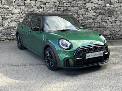 2022 (22) MINI HATCHBACK 1.5 Cooper Sport 5dr