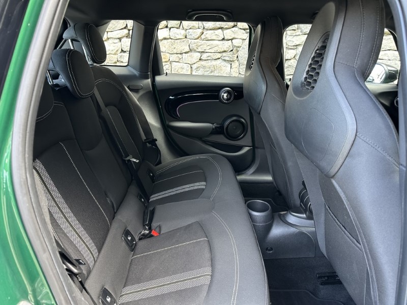 2022 (22) MINI HATCHBACK 1.5 Cooper Sport 5dr 5838099