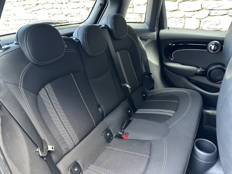 2022 (22) MINI HATCHBACK 1.5 Cooper Sport 5dr 5838101