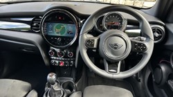 2022 (22) MINI HATCHBACK 1.5 Cooper Sport 5dr 5838114