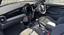 2022 (22) MINI HATCHBACK 1.5 Cooper Sport 5dr 5838111