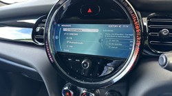 2022 (22) MINI HATCHBACK 1.5 Cooper Sport 5dr 5838123