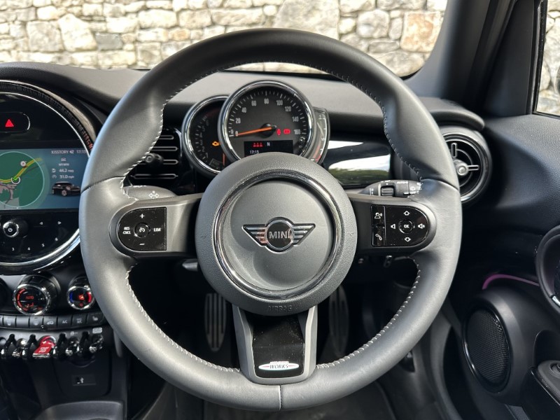 2022 (22) MINI HATCHBACK 1.5 Cooper Sport 5dr 5838115