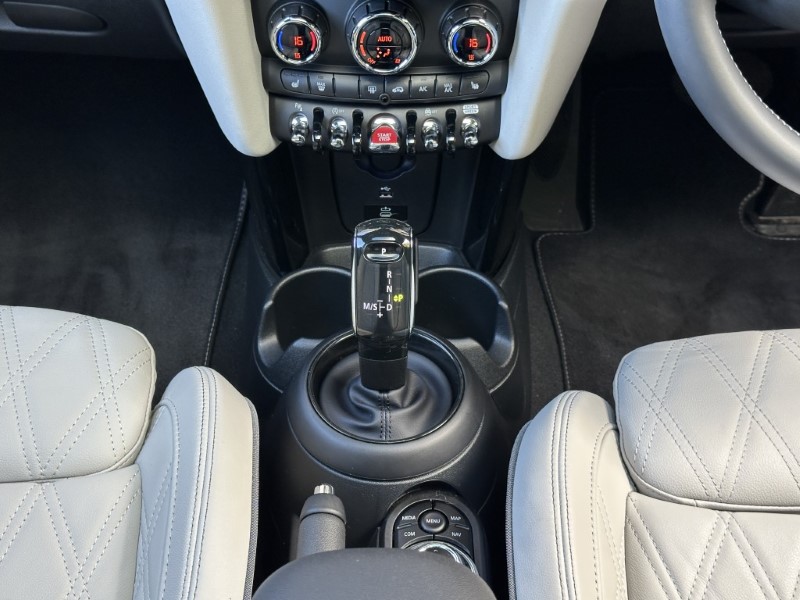 2024 (73) MINI HATCHBACK 1.5 Cooper Exclusive Premium Plus 5dr Auto 5862180