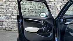 2024 (73) MINI HATCHBACK 1.5 Cooper Exclusive Premium Plus 5dr Auto 5862174
