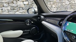 2024 (73) MINI HATCHBACK 1.5 Cooper Exclusive Premium Plus 5dr Auto 5862144