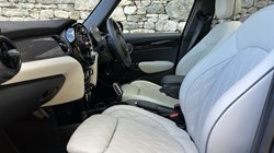 2024 (73) MINI HATCHBACK 1.5 Cooper Exclusive Premium Plus 5dr Auto 5862159