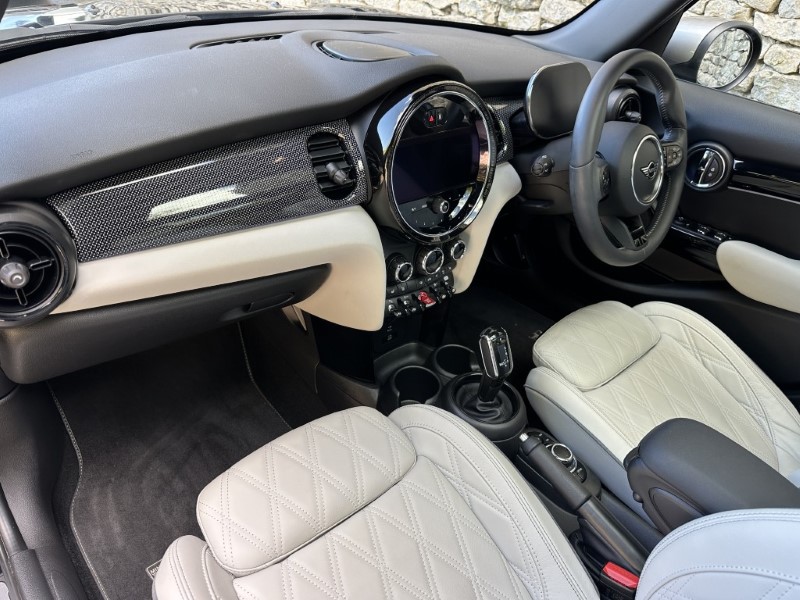 2024 (73) MINI HATCHBACK 1.5 Cooper Exclusive Premium Plus 5dr Auto 5862160