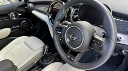 2024 (73) MINI HATCHBACK 1.5 Cooper Exclusive Premium Plus 5dr Auto 5862139