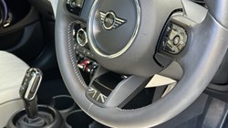 2024 (73) MINI HATCHBACK 1.5 Cooper Exclusive Premium Plus 5dr Auto 5862140