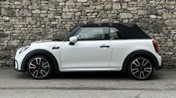 2024 (24) MINI CONVERTIBLE 2.0 John Cooper Works Premium Plus 2dr Auto 5826400