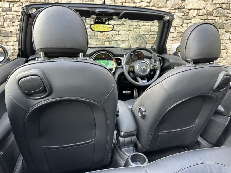2024 (24) MINI CONVERTIBLE 2.0 John Cooper Works Premium Plus 2dr Auto 5826455
