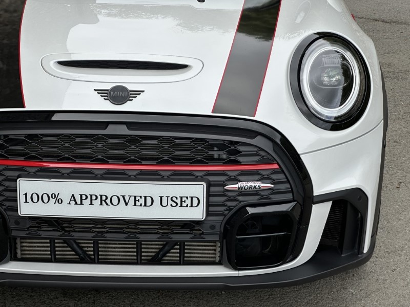 2024 (24) MINI CONVERTIBLE 2.0 John Cooper Works Premium Plus 2dr Auto 5826397