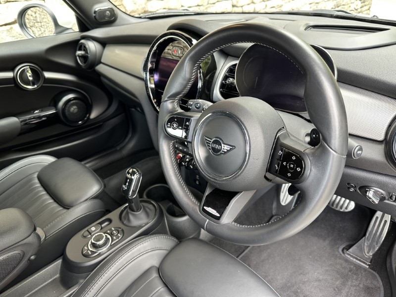 2024 (24) MINI CONVERTIBLE 2.0 John Cooper Works Premium Plus 2dr Auto 5826378