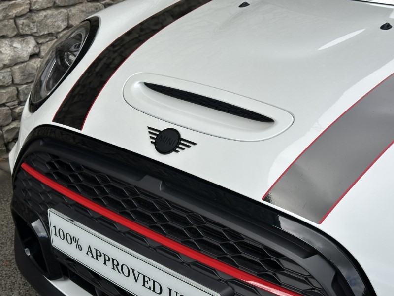 2024 (24) MINI CONVERTIBLE 2.0 John Cooper Works Premium Plus 2dr Auto 5826398