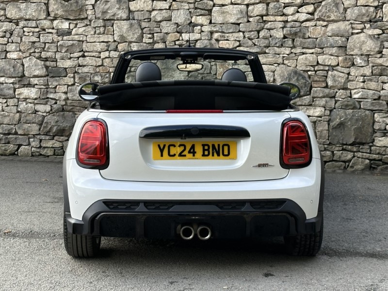 2024 (24) MINI CONVERTIBLE 2.0 John Cooper Works Premium Plus 2dr Auto 5826453