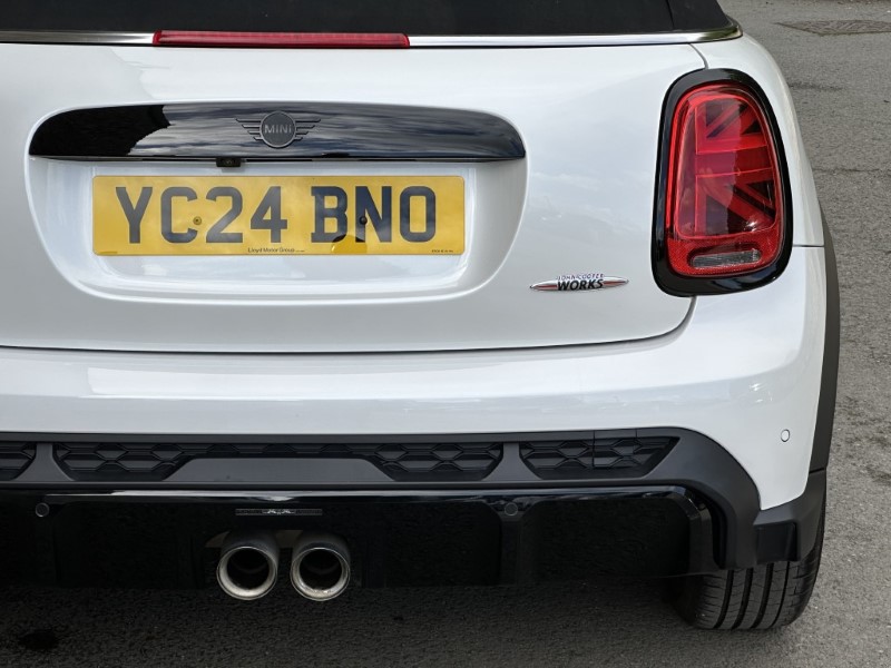 2024 (24) MINI CONVERTIBLE 2.0 John Cooper Works Premium Plus 2dr Auto 5826375