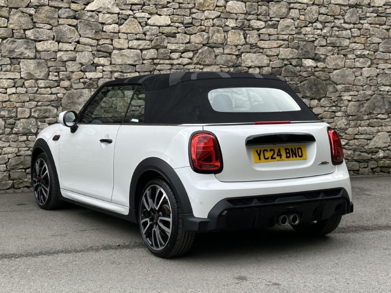 2024 (24) MINI CONVERTIBLE 2.0 John Cooper Works Premium Plus 2dr Auto 5826425
