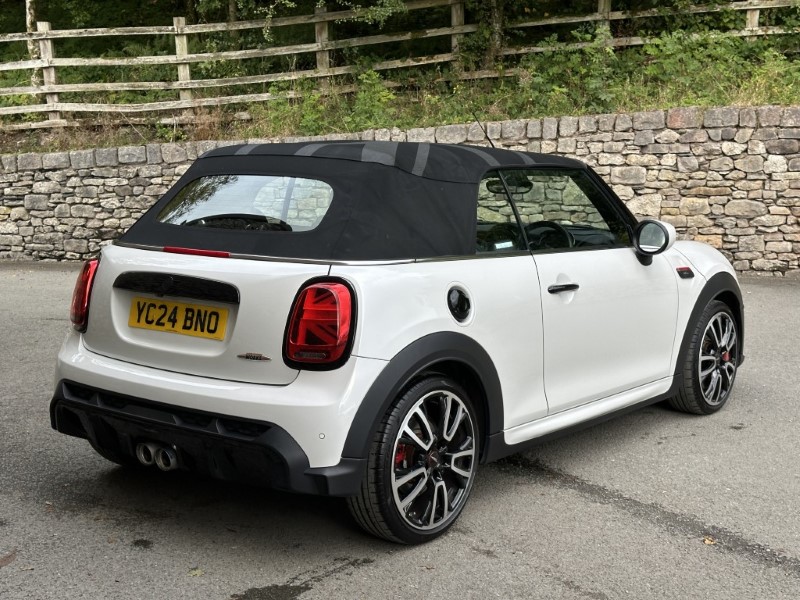 2024 (24) MINI CONVERTIBLE 2.0 John Cooper Works Premium Plus 2dr Auto 5826442