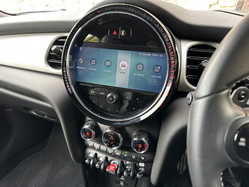 2024 (24) MINI CONVERTIBLE 2.0 John Cooper Works Premium Plus 2dr Auto 5826417