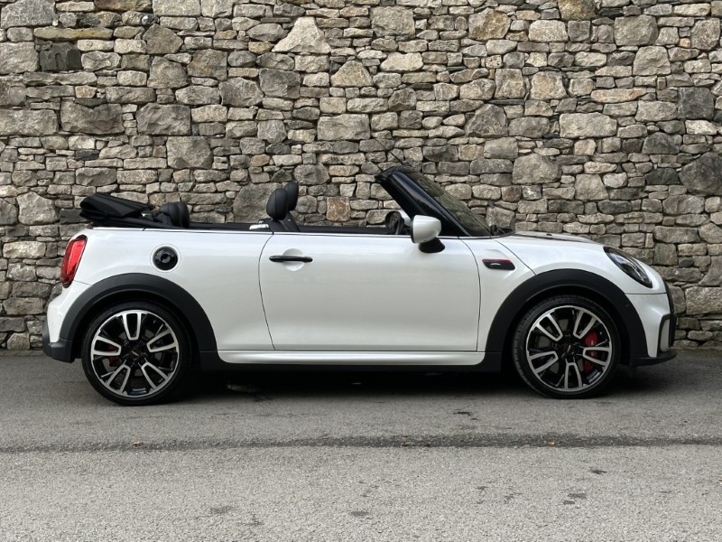 2024 (24) MINI CONVERTIBLE 2.0 John Cooper Works Premium Plus 2dr Auto 5826447