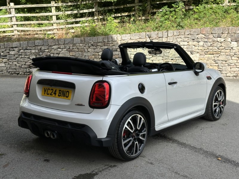 2024 (24) MINI CONVERTIBLE 2.0 John Cooper Works Premium Plus 2dr Auto 5826443
