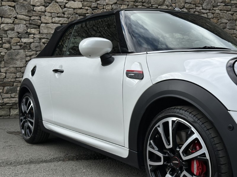 2024 (24) MINI CONVERTIBLE 2.0 John Cooper Works Premium Plus 2dr Auto 5826441