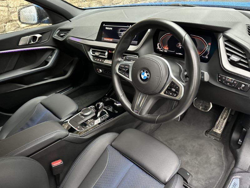 2022 (72) BMW 1 SERIES 118i M Sport 5dr  5841118