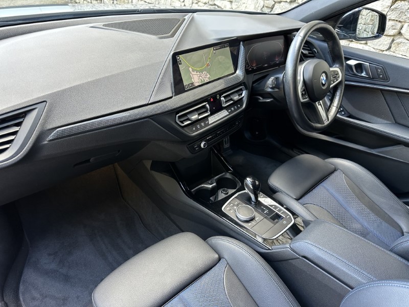 2024 (24) BMW 1 SERIES 118i M Sport 5dr  5886378