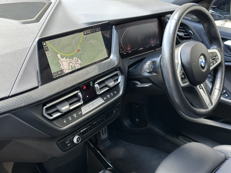 2024 (24) BMW 1 SERIES 118i M Sport 5dr  5886379