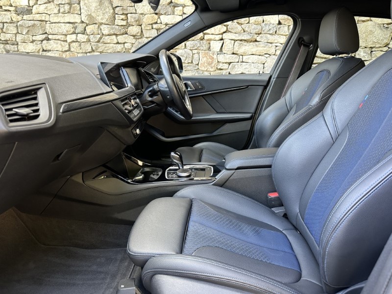 2024 (24) BMW 1 SERIES 118i M Sport 5dr  5886376