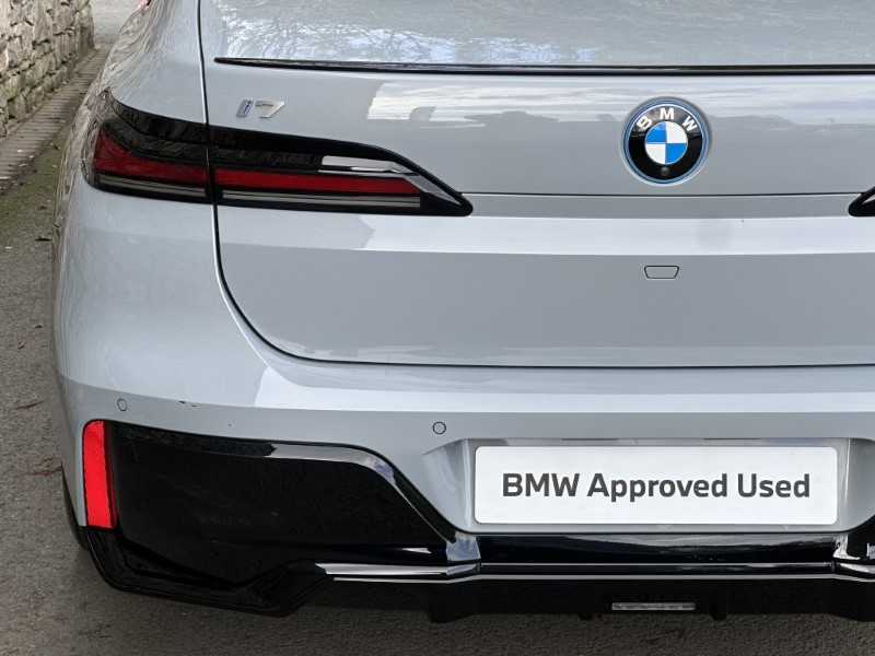 2024 (24) BMW I7 eDrive50 M Sport 5859144
