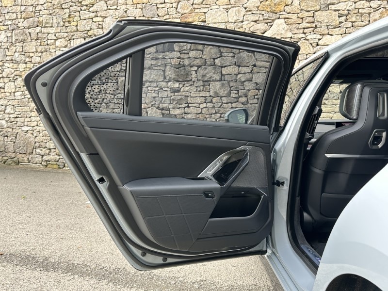 2024 (24) BMW I7 eDrive50 M Sport 5859188