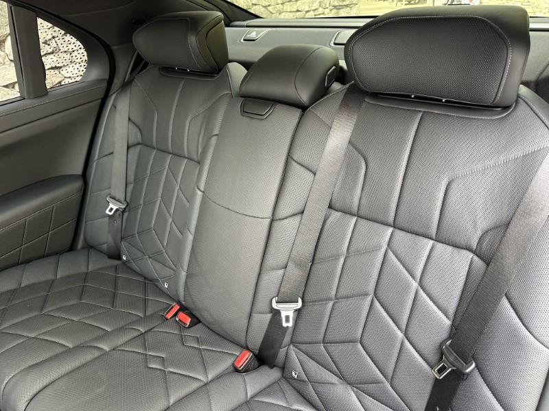 2024 (24) BMW I7 eDrive50 M Sport 5859170