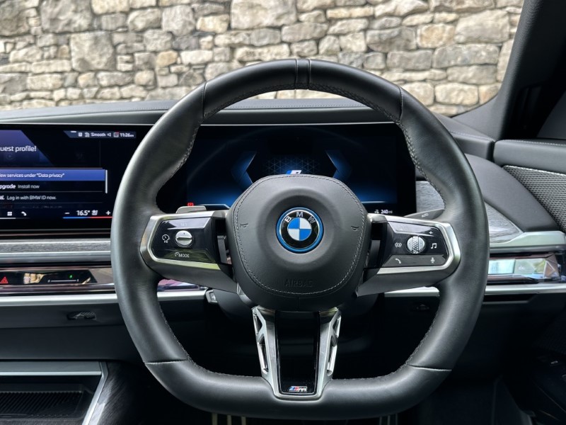 2024 (24) BMW I7 eDrive50 M Sport 5859193