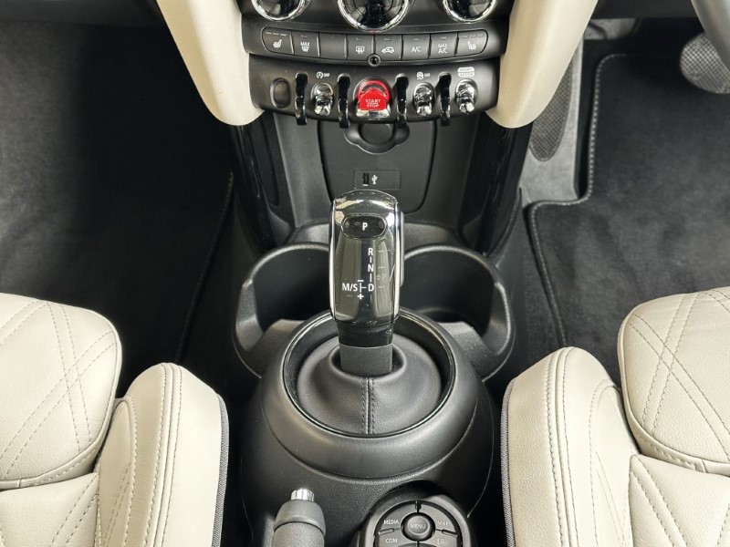 2022 (72) MINI CONVERTIBLE 2.0 Cooper S Exclusive 2dr Auto 5843099