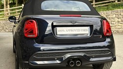 2022 (72) MINI CONVERTIBLE 2.0 Cooper S Exclusive 2dr Auto 5843085